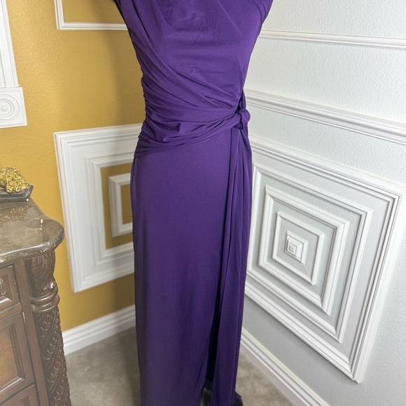 HALSTON GIOVANNA GOWN IN MATTE JERSEY - Picture 7 of 12